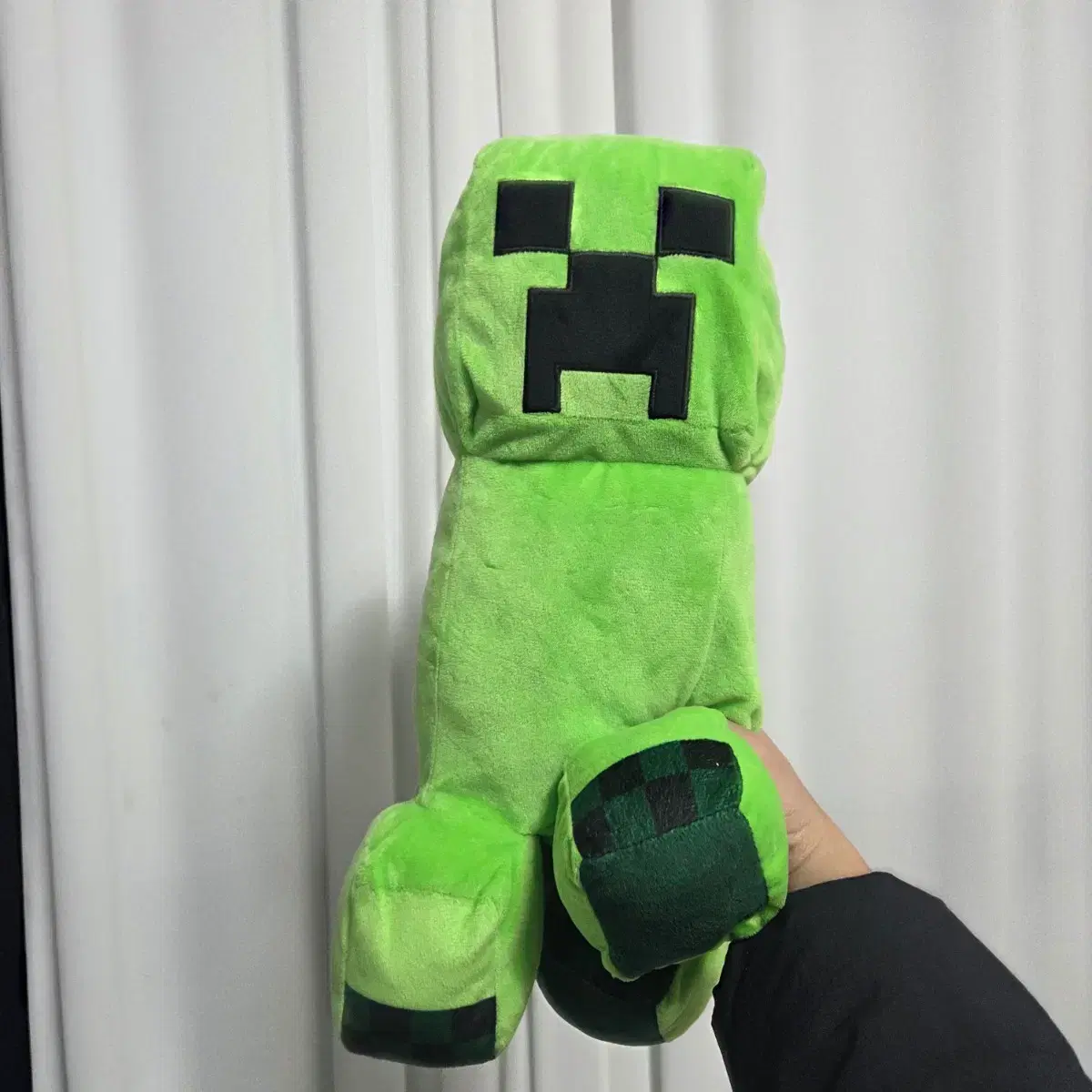 thumbnail-0